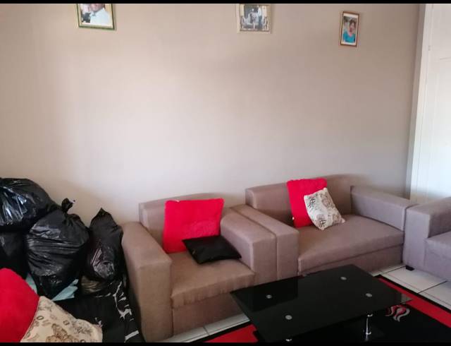 0.5 BEDROOM FLAT SOLD IN BULWER